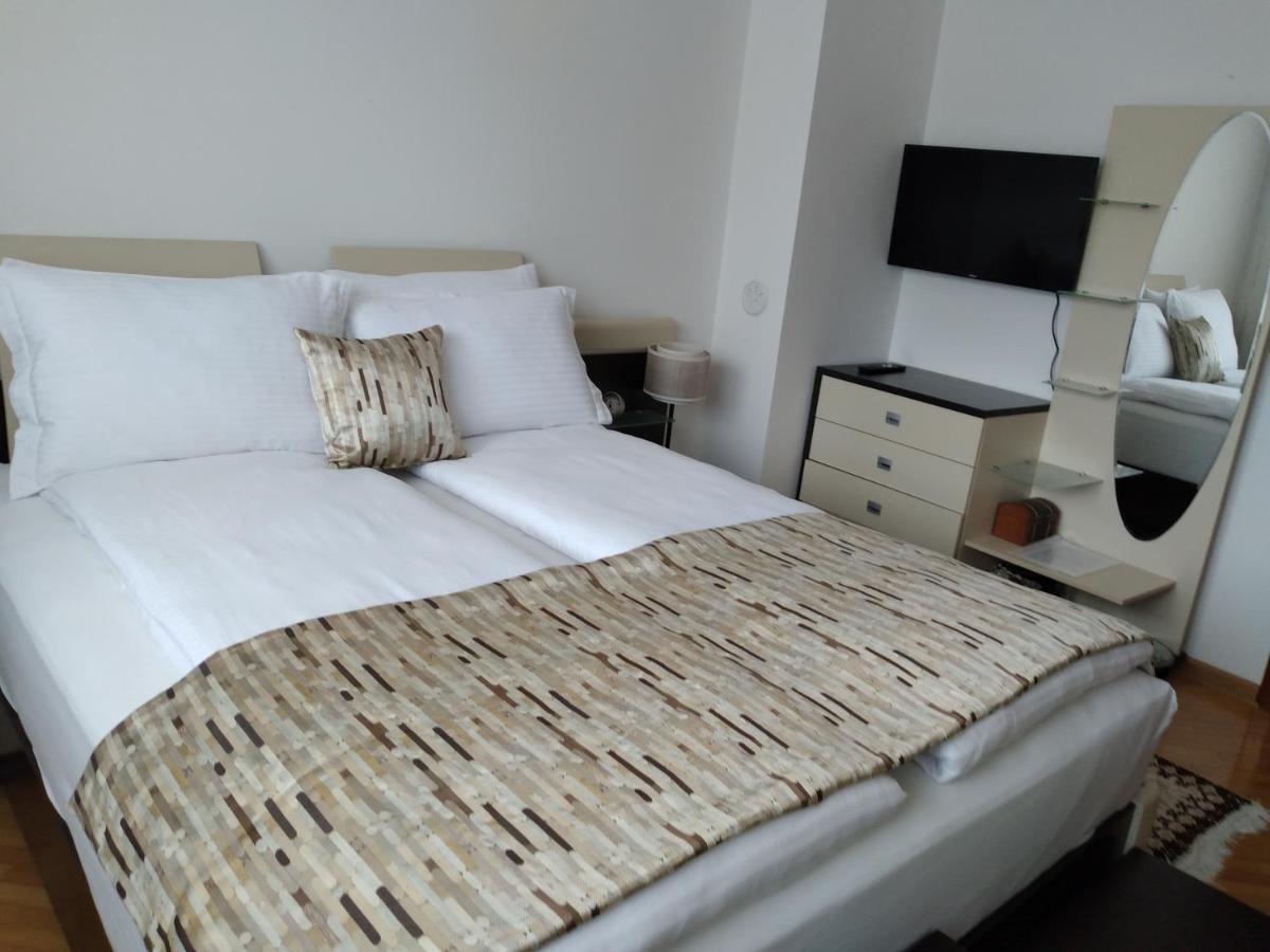 סראייבו Omar'S View Apartment מראה חיצוני תמונה