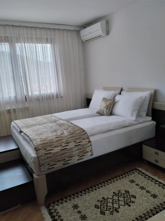 סראייבו Omar'S View Apartment מראה חיצוני תמונה