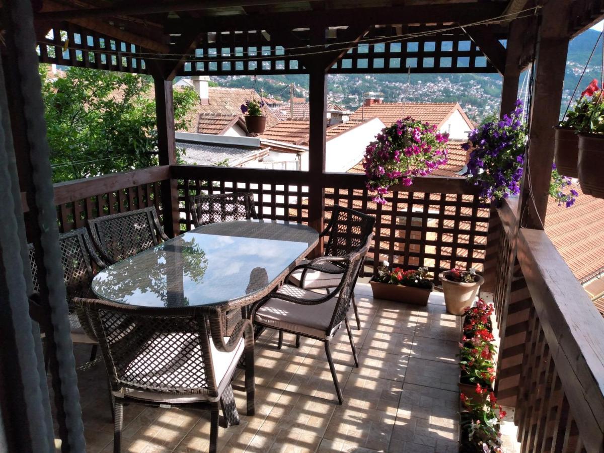 סראייבו Omar'S View Apartment מראה חיצוני תמונה
