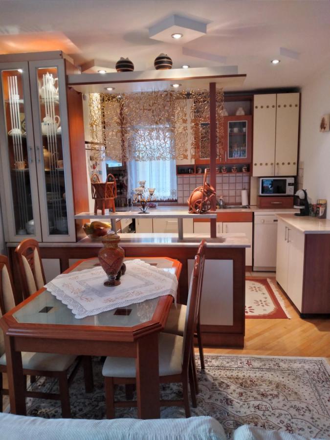סראייבו Omar'S View Apartment מראה חיצוני תמונה
