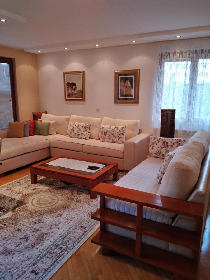 סראייבו Omar'S View Apartment מראה חיצוני תמונה